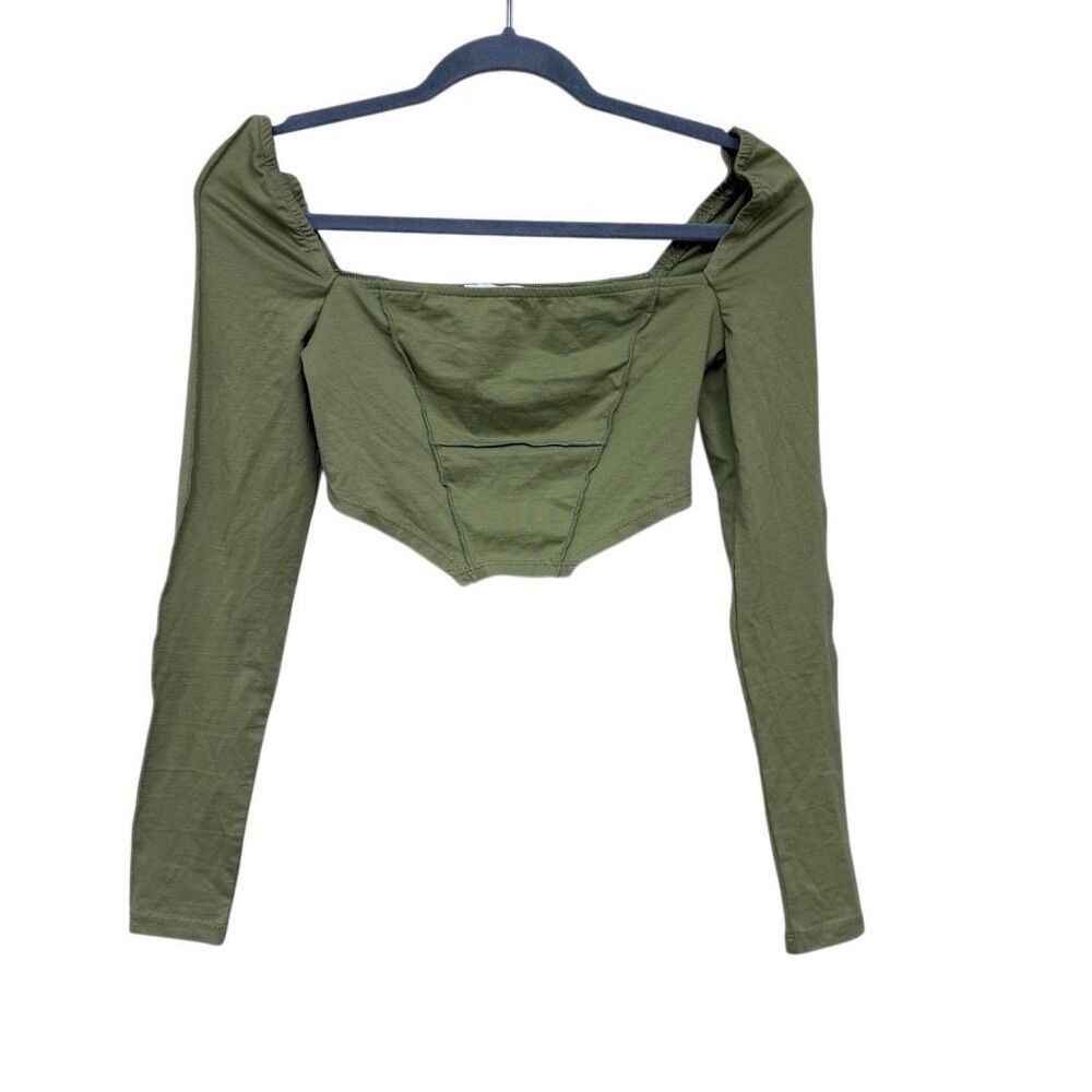 Princess Polly green long sleeve cropped blouse size 2
